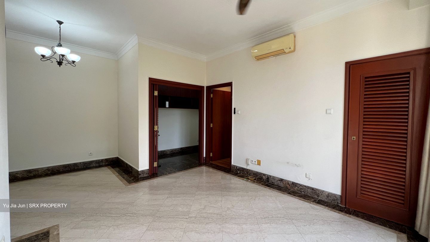 The Sterling (D21), Condominium #503927021